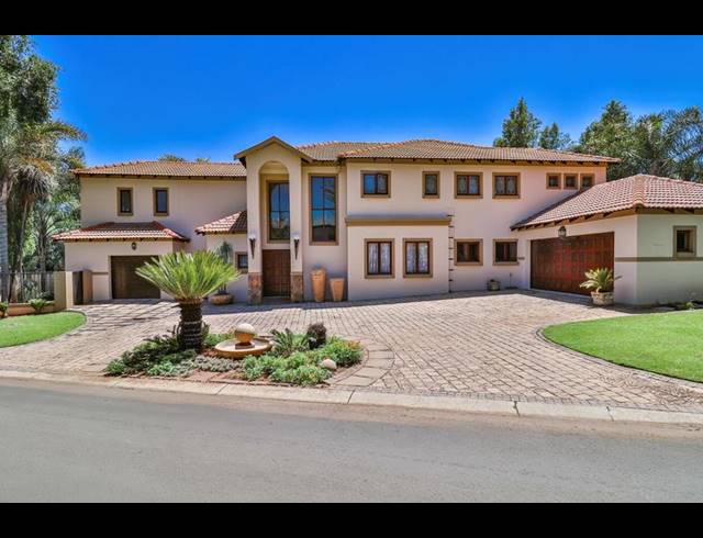 4 BEDROOM HOUSE FOR SALE IN MIDSTREAM ESTATE